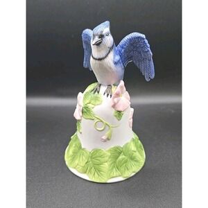 Vintage Ceramic Porcelain Blue Jay And Flowers Avon  Bell Year 2001 GUC NO BOX